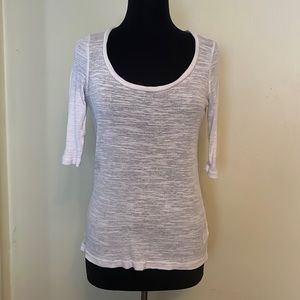 Anthropologie t.la M white scoop neck ribbed shirt, mid length sleeves